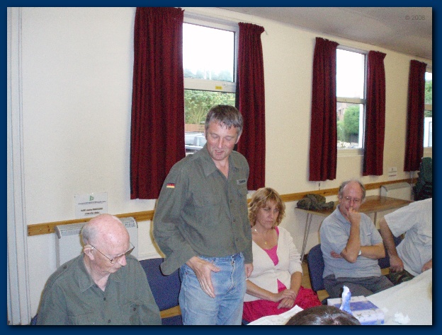 600x449 pixels (124K)